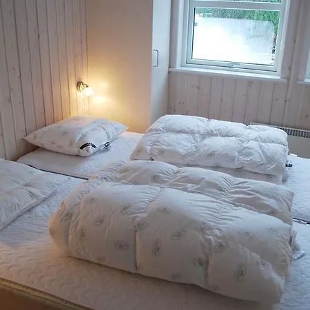 Holiday Fyrrevaenget H- 1300 Vakantiehuis *